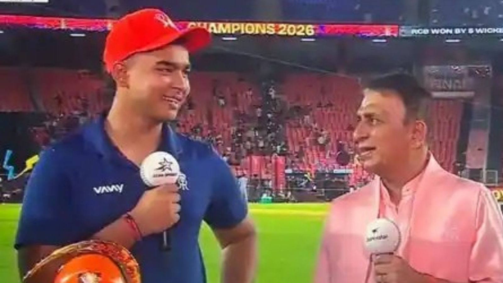 'I got frustrated a bit when they bowled bouncers': Sooryavanshi recalls how father's stories about helmet-less Gavaskar motivated him Young opener Vaibhav Sooryavanshi in conversation with legendary Sunil Gavaskar after IPL 2026.