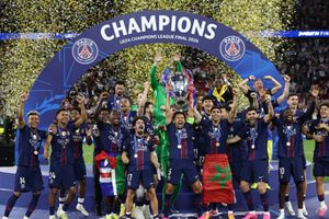Watch: PSG Stars parade back-to-back Champions League trophy at Roland Garros SportsTak