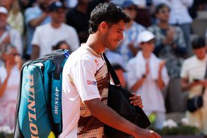 Tennis player fined $65,000 for sexist comments at French Open; what did he say? SportsTak
