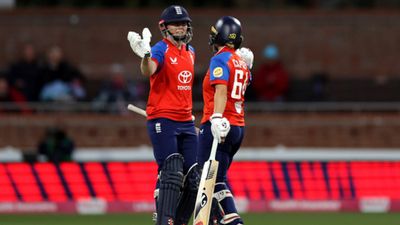Capsey, Knight give India a reality check before T20 World Cup 2026, England win decider by 6 wickets to take series 2-1 Heather Knight, Alice Capsey