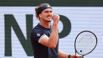 Watch: French Open final between Zverev and Cobolli draws passionate fan; a legendary football manager Watch: French Open final between Zverev and Cobolli draws passionate fan; a legendary football manager