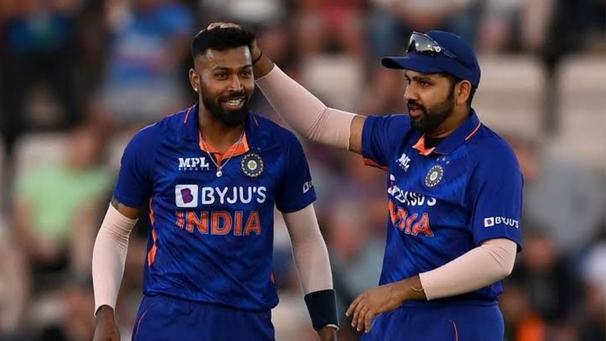 Hardik Pandya and Rohit Sharma in this frame. (X)