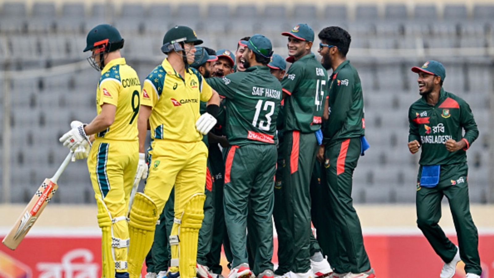 BAN vs AUS: Bangladesh beat Australia in ODIs for just second time, pace attack secures historic win after 21 years Bangladesh and Australian players in this frame. (Getty)