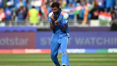 'In both departments, there's improvement': Morne Morkel breaks silence on Hardik Pandya injury, backs Nitish Kumar Reddy for bigger role SportsTak