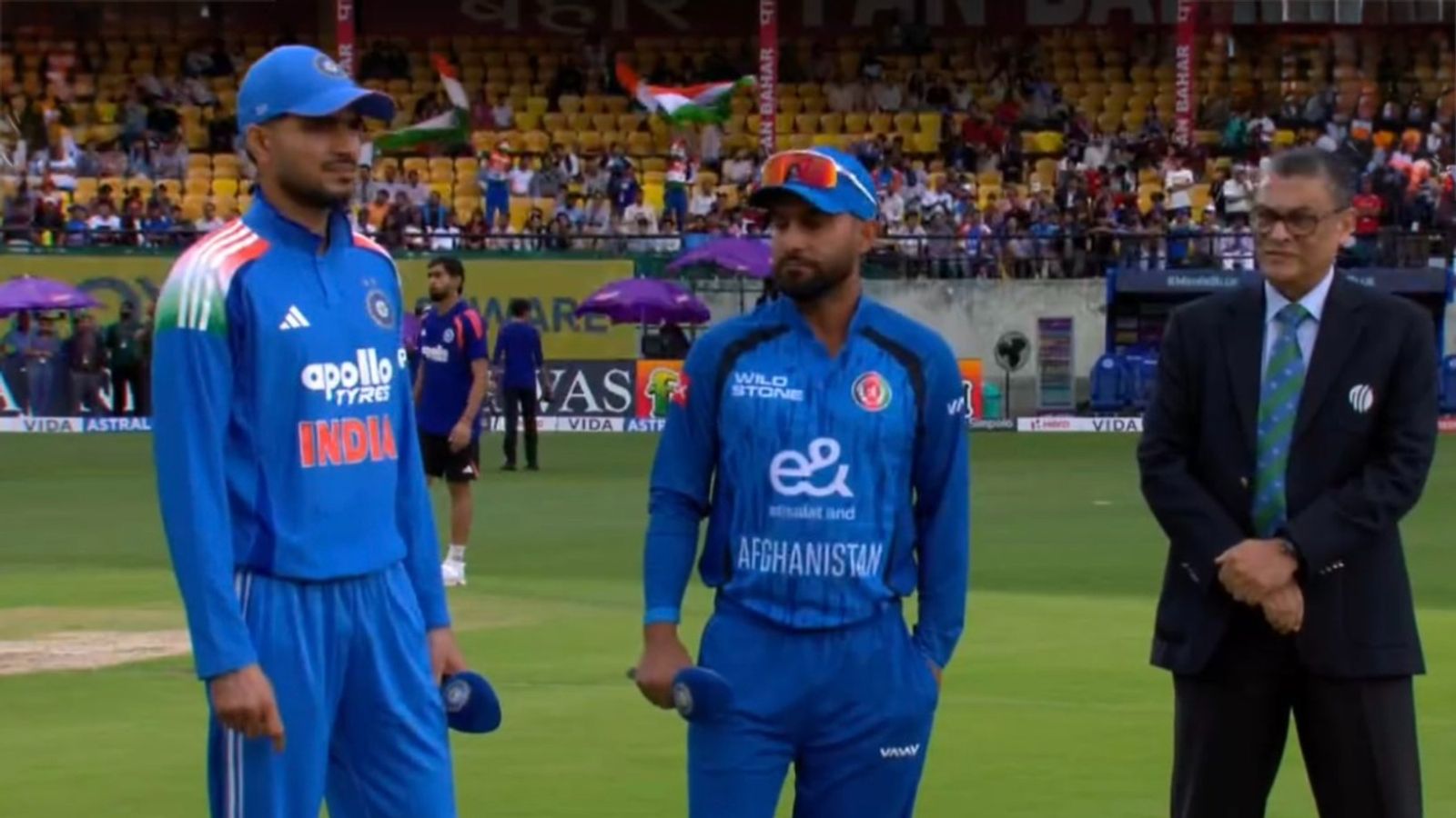 IND vs AFG: India pick 2 debutants, elect to bowl against Afghanistan; Know Playing XIs India's Shubman Gill (L) and Afghanistan's Hashmatullah Shahidi in frame. (Screengrab)