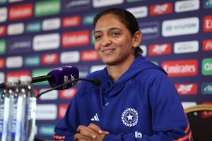 'We only talk about cricket': Harmanpreet Kaur shuts down handshake controversy talk ahead of Pakistan clash in Women's T20 WC SportsTak