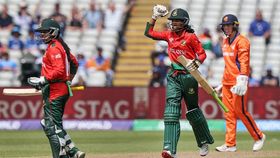 Bangladesh's Shorna Akter (C) celebrates after scoring the winning runs against Netherlands in their Women's T20 World Cup clash. (Getty) Bangladesh's Shorna Akter (C) celebrates after scoring the winning runs against Netherlands in their Women's T20 World Cup clash. (Getty)