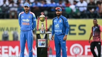 IND vs AFG: No KL Rahul, Arshdeep or Kuldeep as Gill shakes up playing XI Shubman Gill and Hashmatullah Shahidi in this frame. (Getty)
