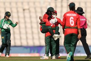 Pakistan all but knocked out of Women's T20 World Cup after humiliating loss to Bangladesh, choke in 124-run chase SportsTak