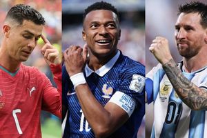 Real Madrid star Mbappe stuns World by choosing Messi as the Best SportsTak