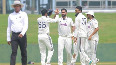 IND A vs SL A: India munch on 170-run lead after Auqib Nabi's 4-fer put Sri Lanka on backfoot on Day 3 India A's Auqib Nabi (C) celebrates with his teammates in this frame. (BCCI)