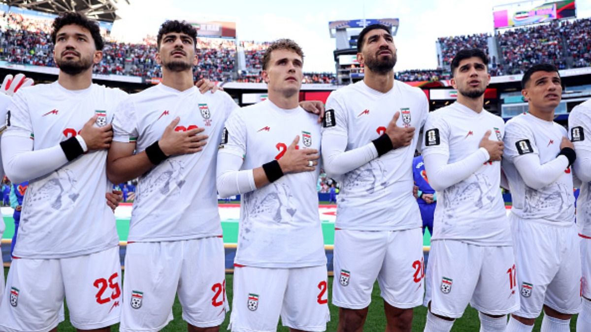 Why Iranian fans booed their team during national anthem vs Egypt at FIFA World Cup 2026