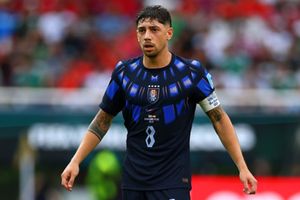 Uruguay cancels charter flight for players after disappointing World Cup exit SportsTak