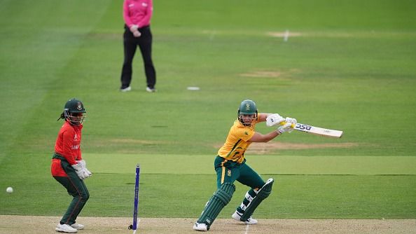 South Africa's Marizanne Kapp (R) hits the ball in this frame. (Getty)