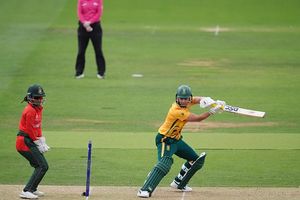 Women's T20 World Cup: SA survive Bangladesh scare with nervy win to stay afloat in semifinal race SportsTak