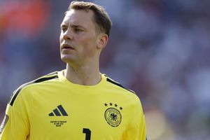 Legendary goalkeeper Manuel Neuer bids farewell to International football after Germany's brutal World Cup elimination by Paraguay SportsTak