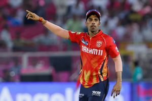 'No, we never...': Shashank Singh denies holding cook hostage, makes theft claim SportsTak