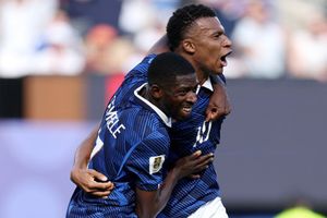 Mbappe's brace helps France cruise into World Cup Round of 16 with convincing win over Sweden SportsTak