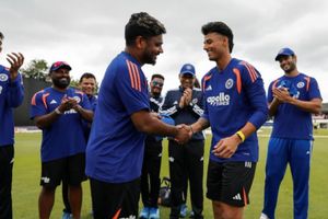 'It still feels like a dream': Suryansh Shedge recalls Arshdeep Singh's special gesture after maiden India call-up SportsTak