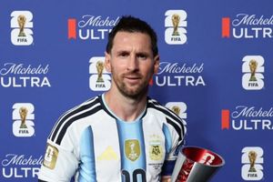 WATCH: Lionel Messi's heartwarming moment with Cape Verde players goes viral SportsTak