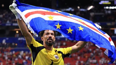 Cape Verde star Vozinha becomes World's most followed goalkeeper; surpasses Iker Casillas Cape Verde star Vozinha becomes World's most followed goalkeeper; surpasses Iker Casillas