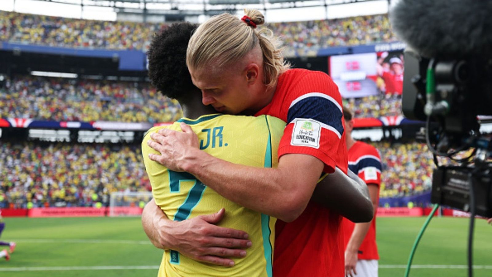Watch: Vinicius Jr & Erling Haaland share heartwarming moment after Norway eliminate Brazil at World Cup Erling Haaland and Vinicius Jr in the frame (Image via Getty)