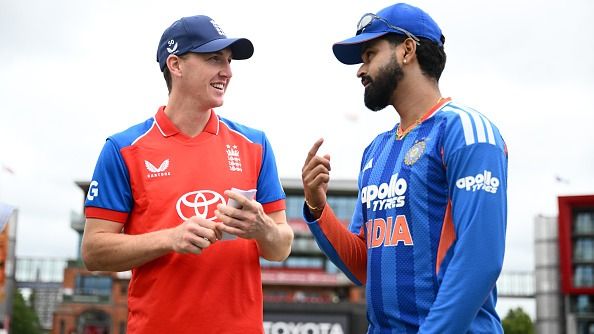 England captain Harry Brook (L) alongside India skipper Shreyas Iyer in frame. (Getty)