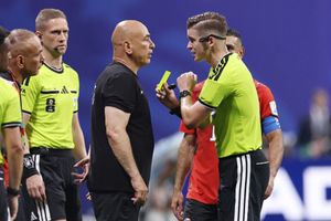 VAR controversy mars Argentina’s dramatic win over Egypt in World Cup Round of 16 SportsTak