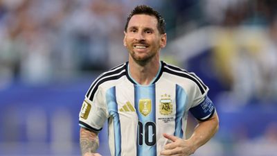 WATCH: Lionel Messi's heated altercation with Egypt coach goes viral after dramatic World Cup clash WATCH: Lionel Messi's heated altercation with Egypt coach goes viral after dramatic World Cup clash