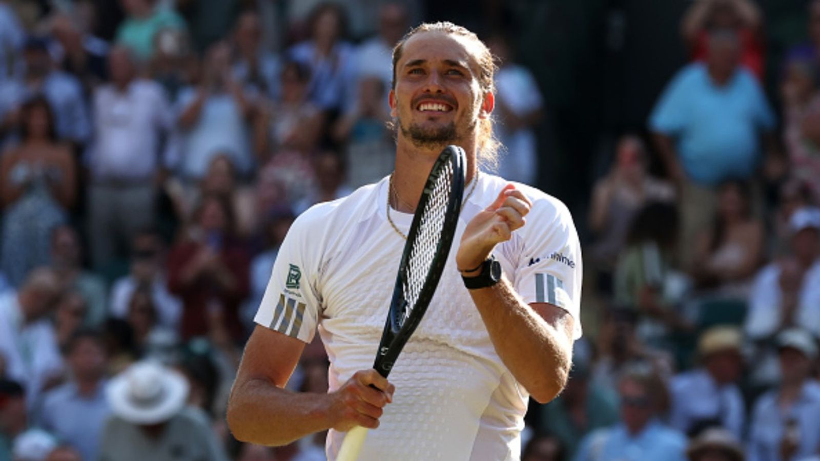 Alexander Zverev storms into maiden Wimbledon final, eyes back-to-back Grand Slam titles Alexander Zverev in the frame (Getty)
