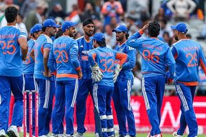 IND vs ENG 3rd T20I start delayed due to bizarre reason as Team India fails to reach stadium in time SportsTak