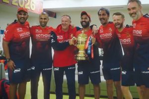 Nasser Hussain backs RCB coach to replace Brendon McCullum after shock sacking SportsTak
