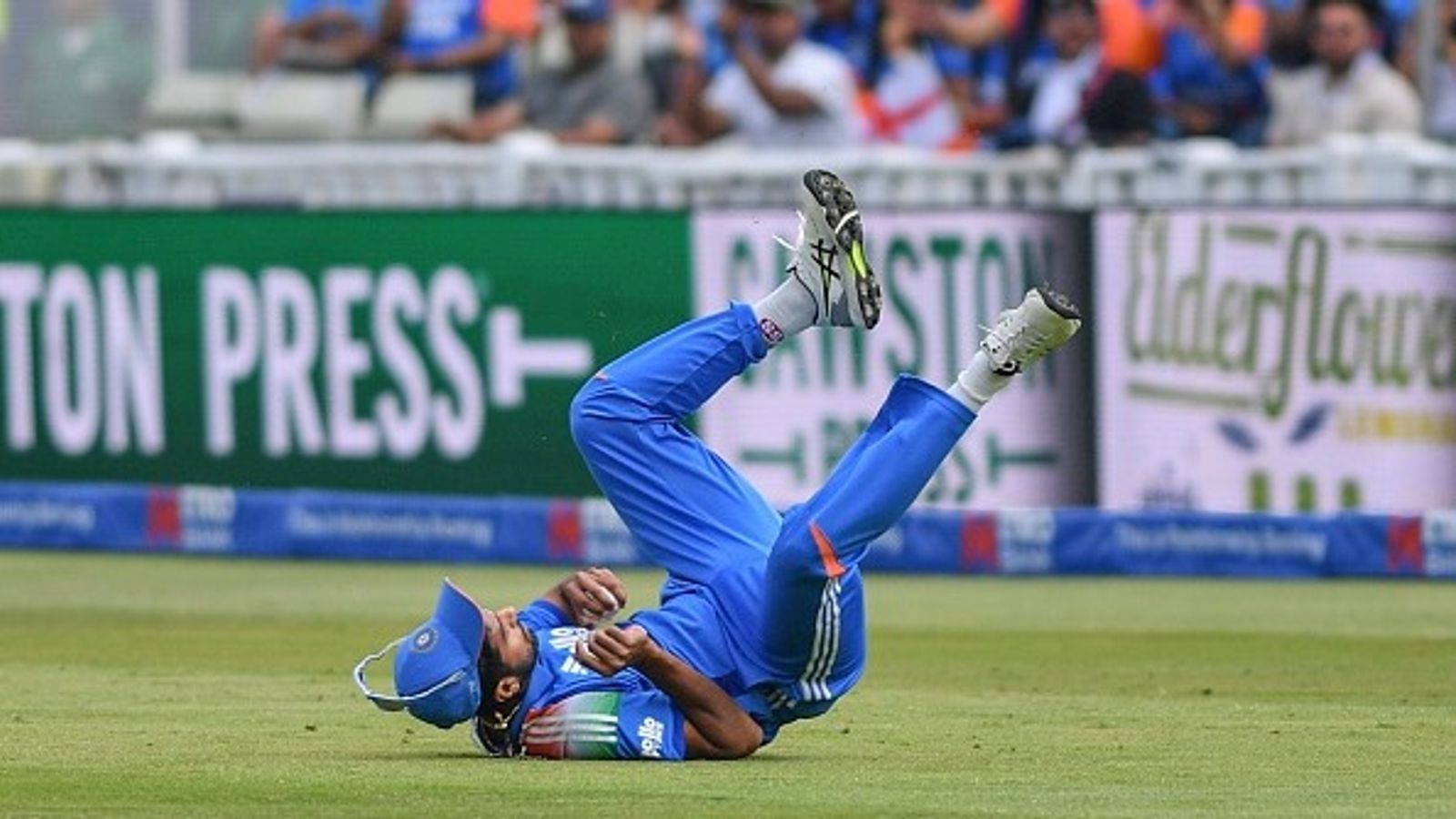 Big blow to India in middle of 2nd ODI vs ENG, star player doubtful for Lord's outing India's star all-rounder Washington Sundar in this frame. (Getty)