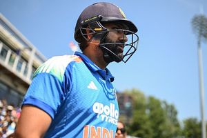 'If he retires...': Rohit Sharma's childhood coach's big statement amidst Hitman's retirement talks SportsTak