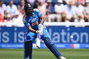 Dinesh Karthik urges clarity over Rohit Sharma’s ODI retirement rumors SportsTak