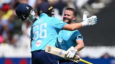 England script colossal World Record at Lord's after posting gigantic total of 387/3 in 3rd ODI vs India England's Ben Duckett celebrates his century with teammate Joe Root during 3rd ODI vs India. (Getty)