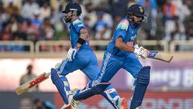India's Rohit Sharma (R) and Virat Kohli in this frame. (Getty) India's Rohit Sharma (R) and Virat Kohli in this frame. (Getty)