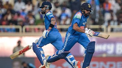 Yuvraj Singh wants Indian team management to clarify Kohli and Rohit's World Cup 2027 roles, says 'you need to have...' India's Rohit Sharma (R) and Virat Kohli in this frame. (Getty)