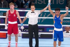 CWG 2026: India's Jadumani Singh batters home favourite to set-up Rd 16 clash with Pakistani boxer SportsTak