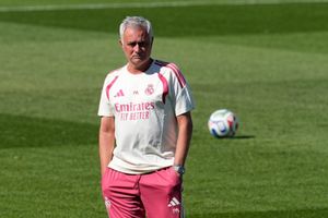 Real Madrid sends €100m bid for THIS player ahead of football season SportsTak