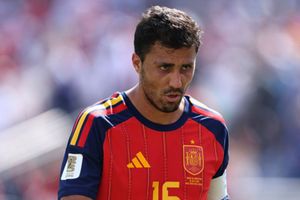 Enzo Maresca confirms Rodri back surgery as Manchester City prepares for new era SportsTak