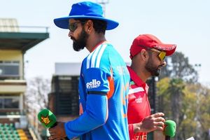 REVEALED: Why Zimbabwe and India players are sporting black armbands during 2nd T20I SportsTak