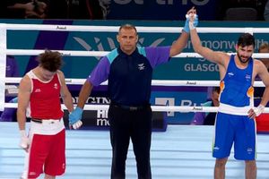 CWG 2026: India's Sachin Siwach downs Canadian boxer to storm into 60kg pre-quarterfinals SportsTak