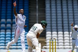 Justin Greaves becomes 1st bowler in 146-year Test history to take 5 consecutive wicket-maidens, Pakistan go from 244 for 3 to 282 allout SportsTak