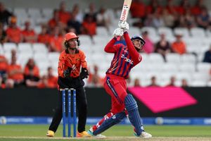 Smriti Mandhana registers Women's The Hundred 2026's highest score, smashes 2 sixes to finish run chase; watch video SportsTak