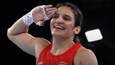 CWG 2026: Indian boxers relish golden shower in Glasgow as Arundhati Choudhary seals 5th yellow metal India's star pugilist Arundhati Choudhary in frame. (Screenshot)