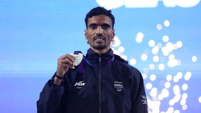 India's Gulveer Singh creates history with 5,000m bronze medal at Commonwealth Games debut India's Gulveer Singh creates history with 5,000m bronze medal at Commonwealth Games debut