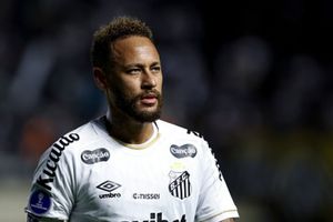 Watch: Neymar opens Pokemon cards live on Instagram; video goes viral SportsTak