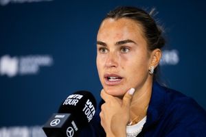 Tennis fans react to World No. 1 Sabalenka's F1-style group press conference request SportsTak
