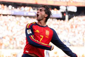 World Cup final hero Ferran Torres drops major update on PSG transfer; Barca fans should be ready for Spanish star's future SportsTak